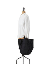 F039 GABARDINE ZIPPY TOTE BLACK (L)