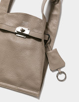 MARKET SHOULDER BAG IN SHRINK LEATHER