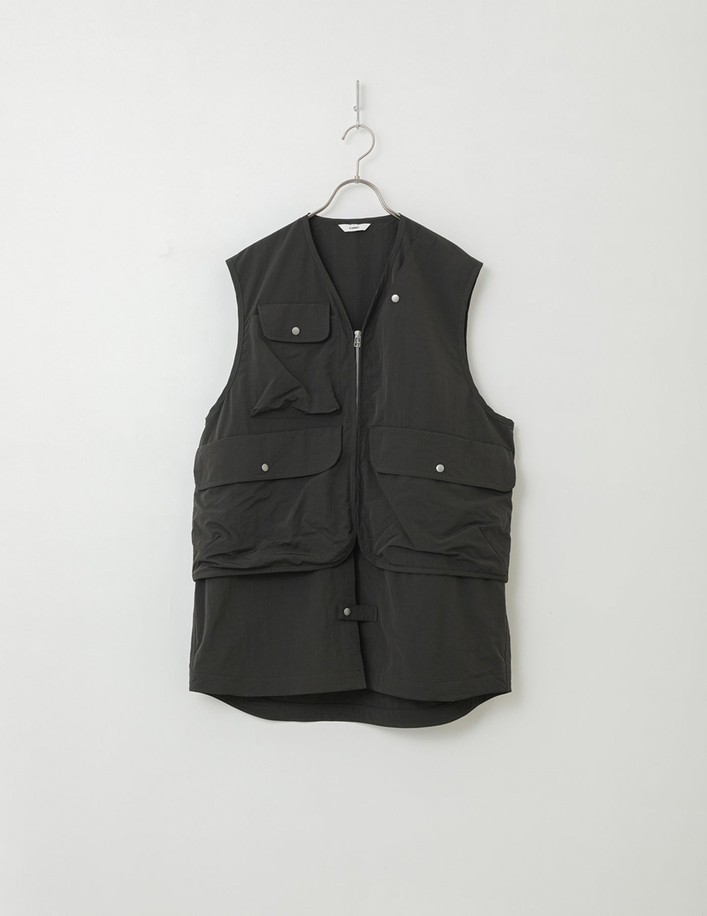 VEST – hideandseekStore