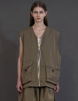 WM02-BE252023 POLYESTER YARN DYED GABARDINE ZIP VEST