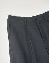NMPT-041 WOOL CALM SKIN SHIFTED SEAM ONE TUCK TROUSERS: TELE CUT