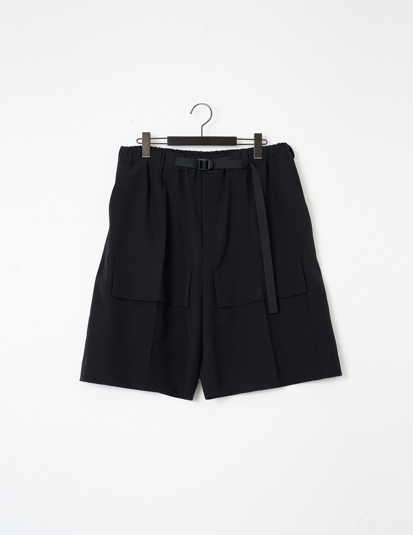 SHORTS – hideandseekStore