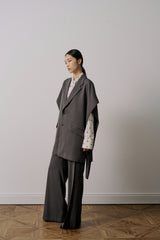 U743-V01-105 SQUARE VEST