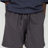_157 KNEE SHORTS