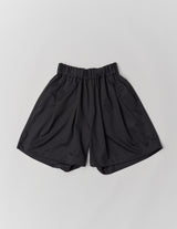 _157 KNEE SHORTS