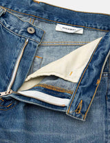 DWAA004 DISTRESSED JEANS