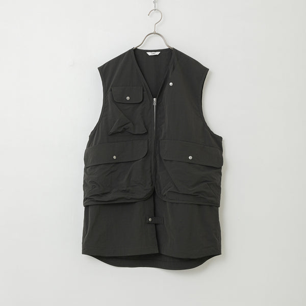 VEST – hideandseekStore