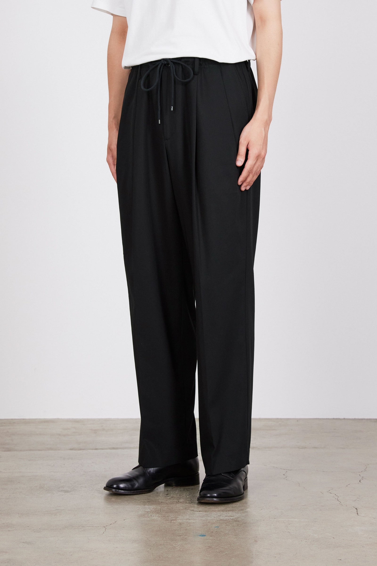 MARKAWARE A24A-15PT01C DRY VOILE TWILL DOUBLE PLEATED EASY