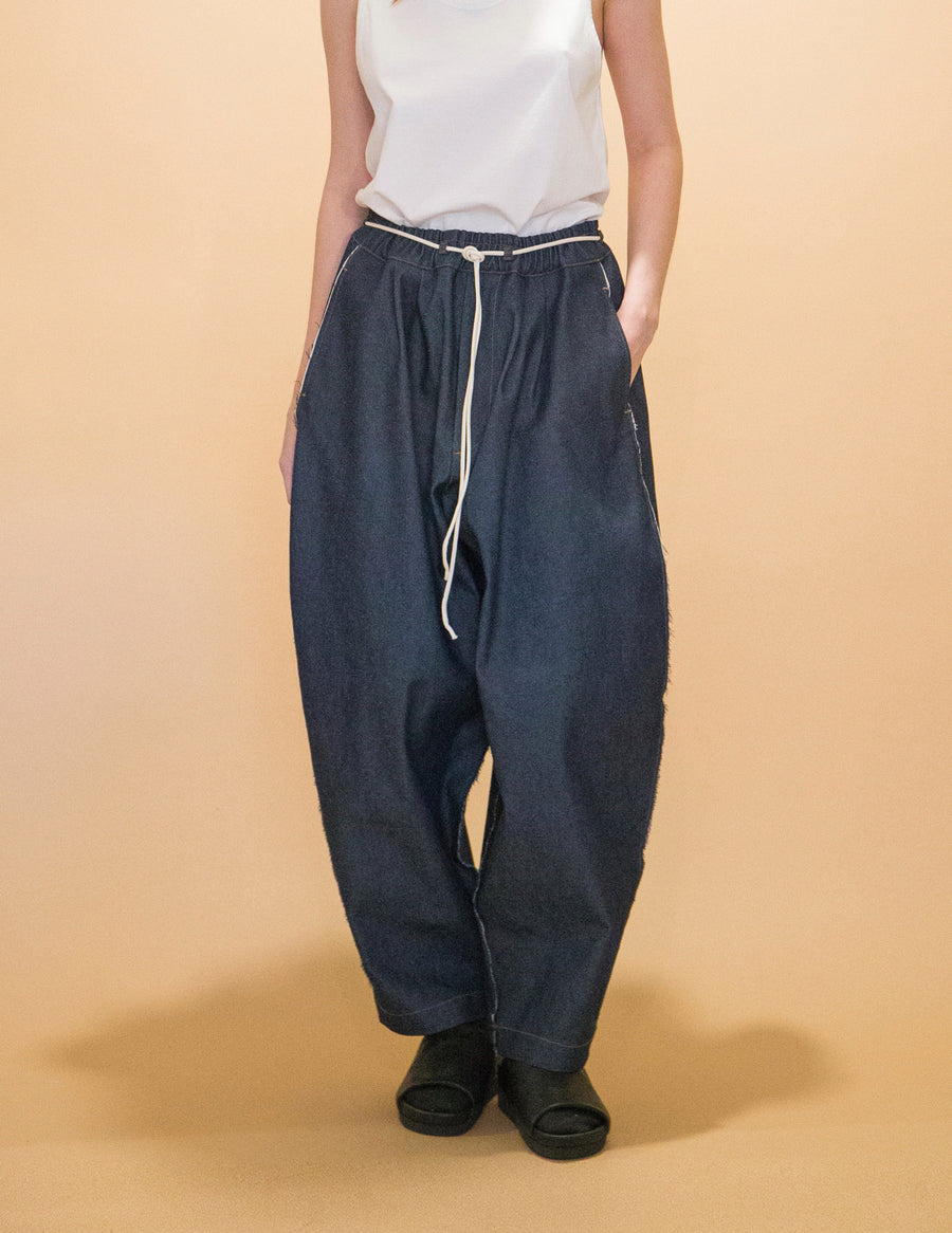 WM01-PT232013 OPEND ANTIQUE DENIM EASY WIDE PANTS