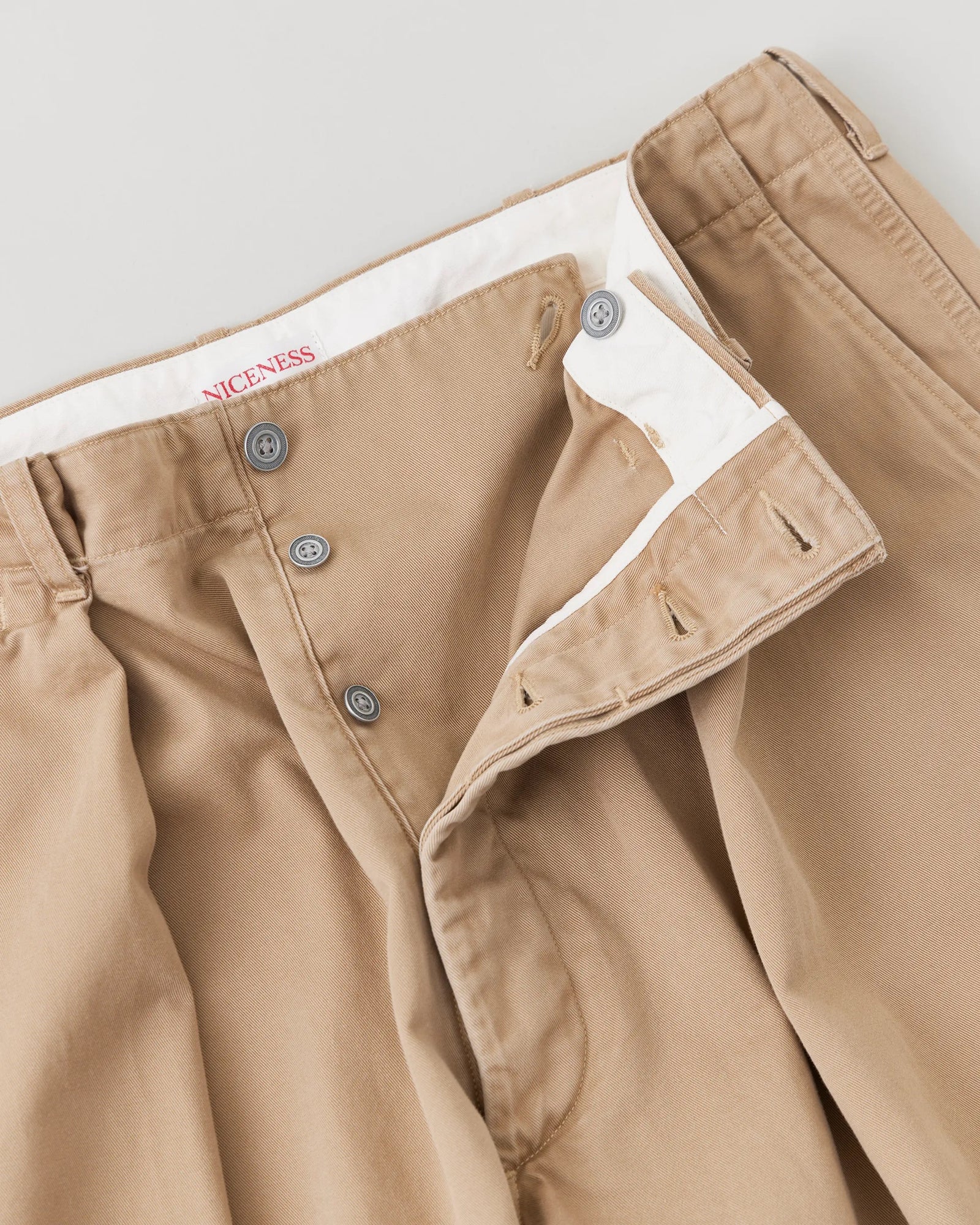 NICENESS NN-2302T16 ALBARN DISTRESSED RESIZED CHINO TROUSERS
