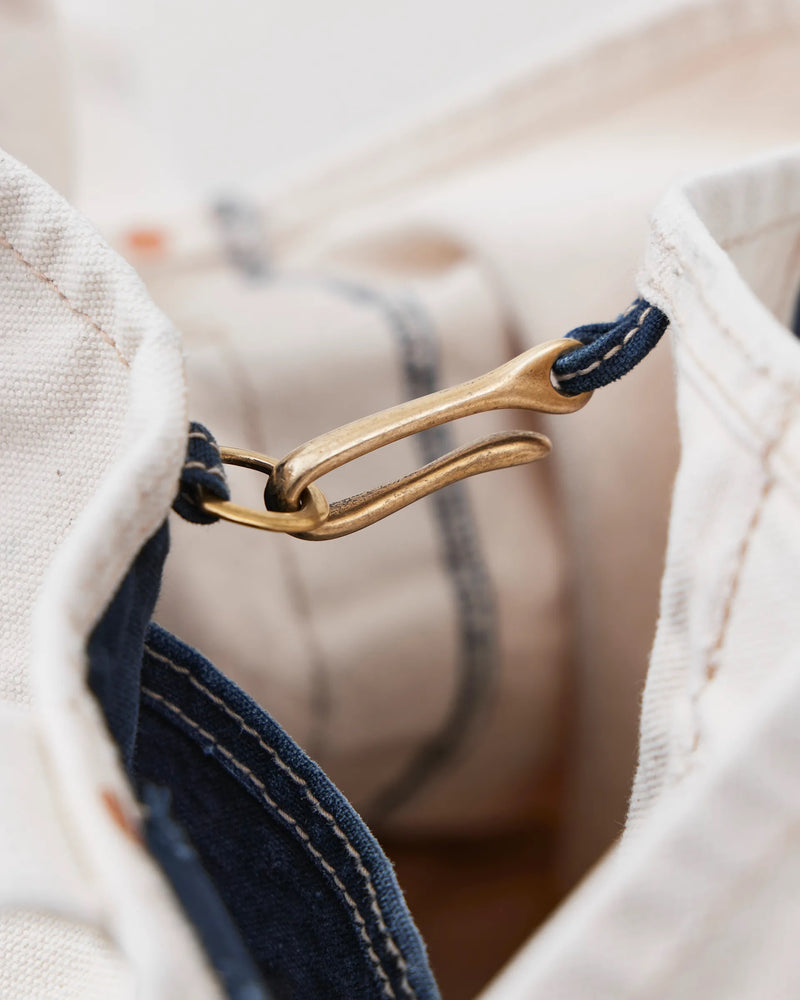 NN-4507A16 L.LESH CANVAS SHOULDER STRAP BAG