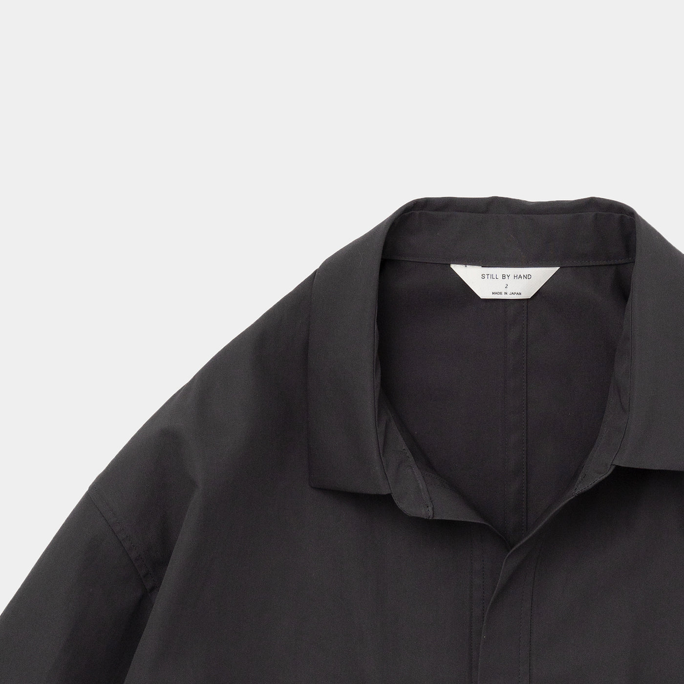 STILL BY HAND BL04241 BUTTONLESS OVER SHIRT – hideandseekStore