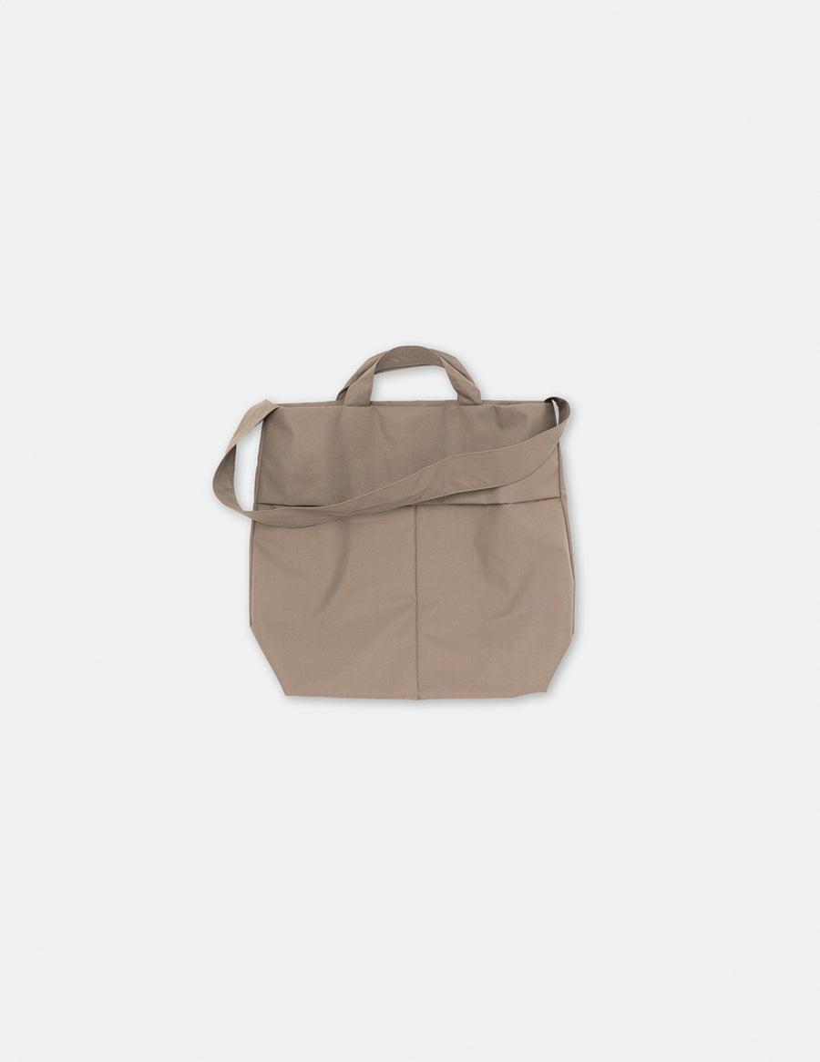 GD03233 A3 SHOULDER BAG