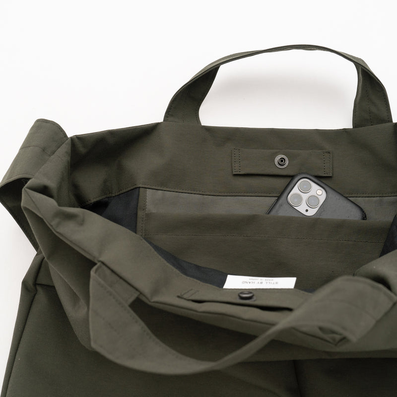 GD03233 A3 SHOULDER BAG