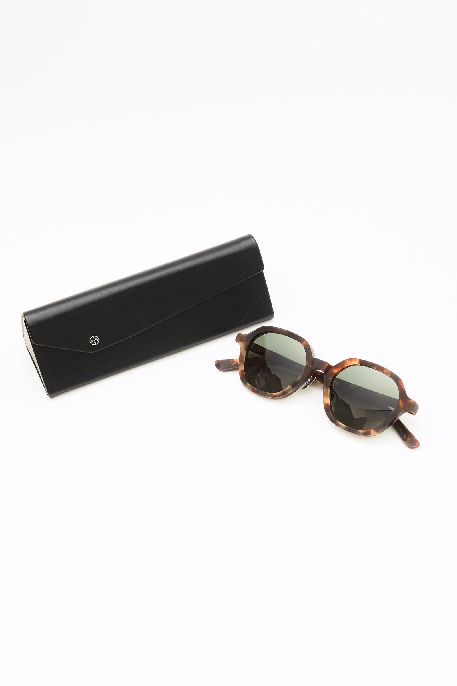 STILL BY HAND GD06243 STILL BY HAND x AYAME SUNGLASSES