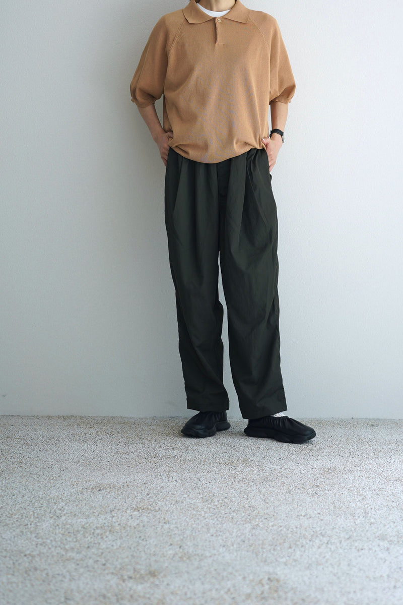 PT04252 NYLON 2 TUCK PANTS