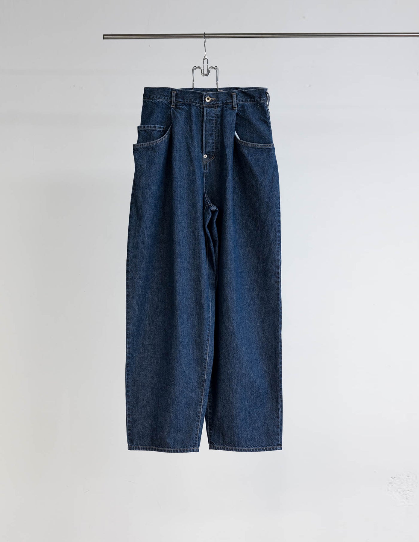 SOSHIOTSUKI S25SS13DNM-WSH DRAPE POCKET WASHED DENIM PANTS 