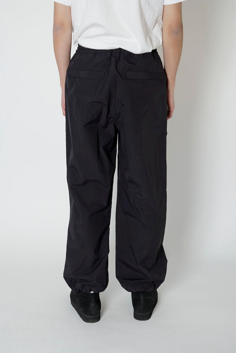 233-60511 NYLON TRACK PANTS