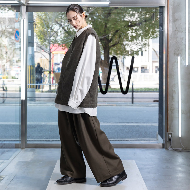 VOPT-K44 BISHU WOOL ONI SURGE TUCK WIDE PANTS