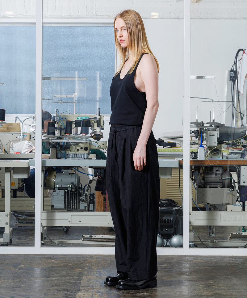 VOPT-N73 SUPIMA COTTON x NYLON TYPEWRITER EASY WIDE PANTS