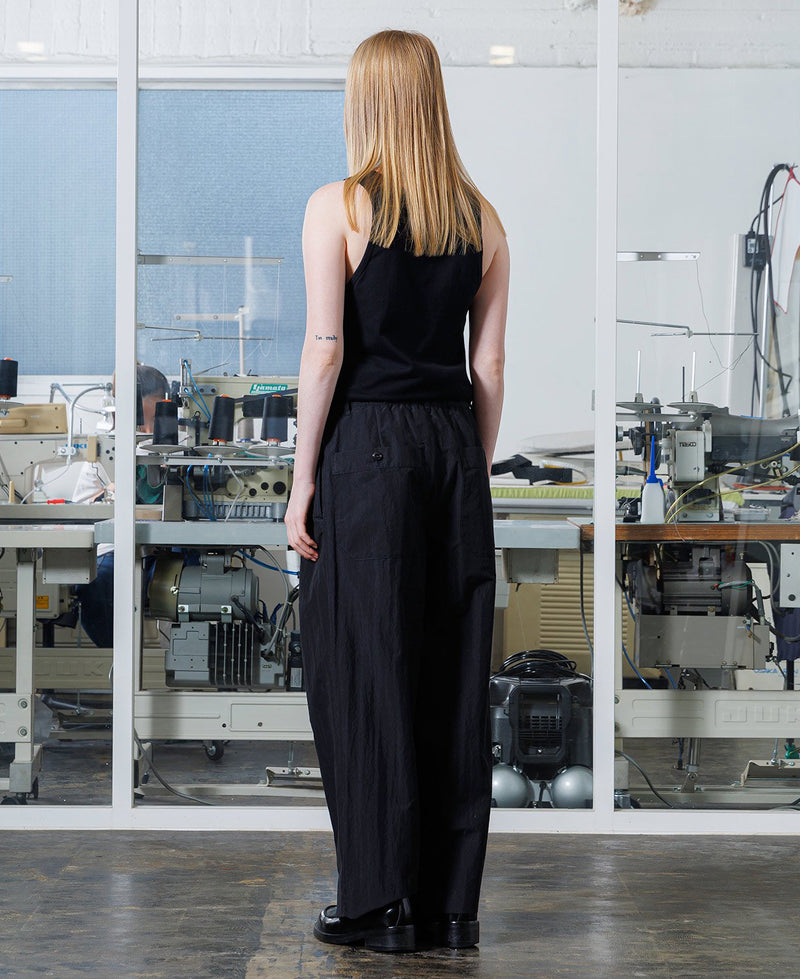 VOPT-N73 SUPIMA COTTON x NYLON TYPEWRITER EASY WIDE PANTS