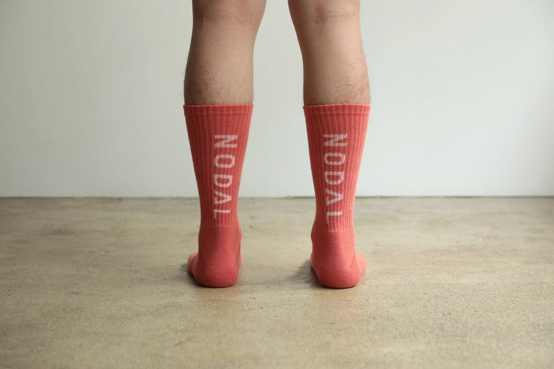 ND21X022OR-ML NODAL LOGO SOCKS - ORANGE x OFF WHITE