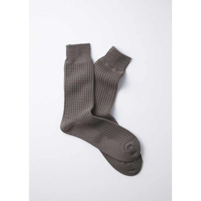 ROTOTO R1110 COTTON WAFFLE CREW SOCKS IN CHARCOAL