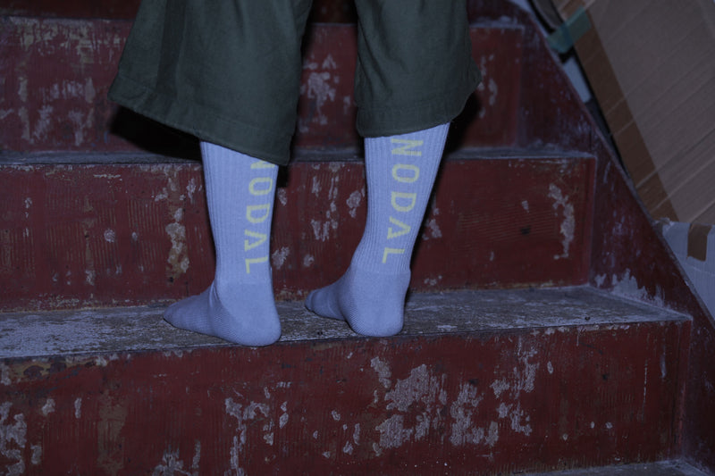 ND21X022GR-ML NODAL LOGO SOCKS - GRAY x YELLOW