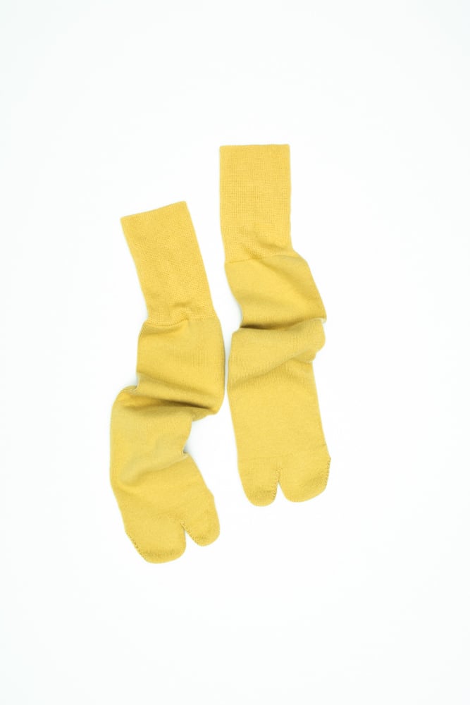 ND21X015YE NEW STANDARD SOCKS - YELLOW