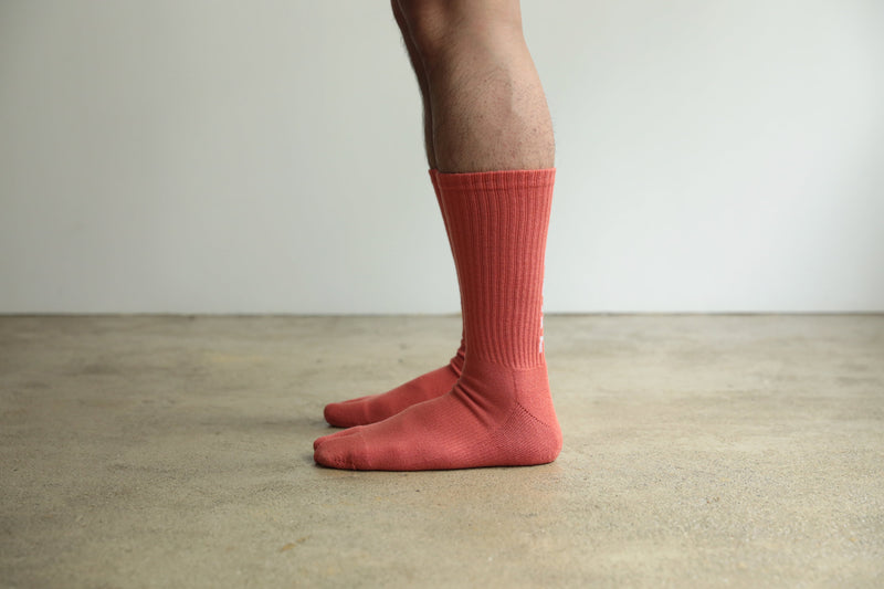 ND21X022OR-ML NODAL LOGO SOCKS - ORANGE x OFF WHITE