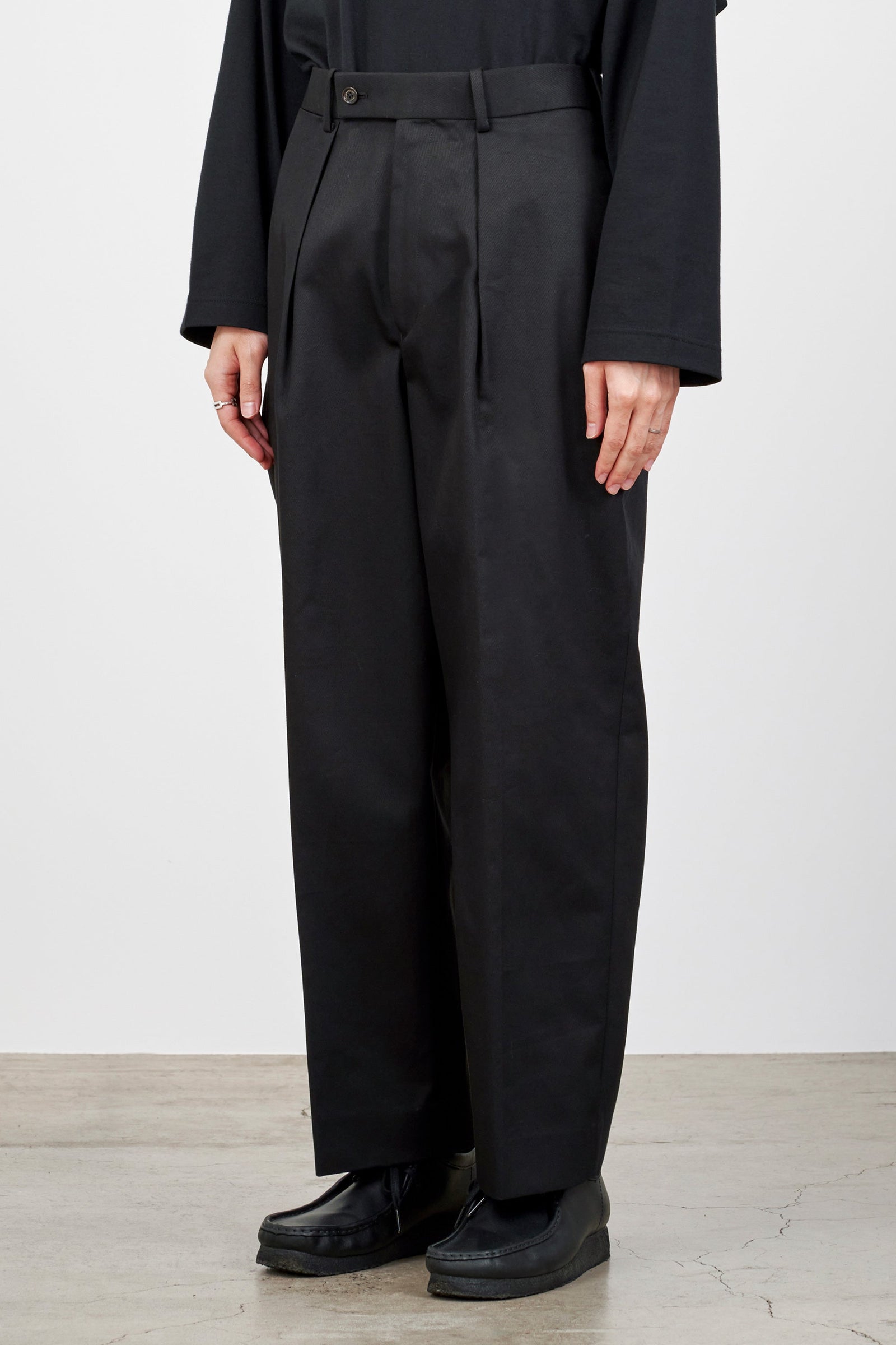 MARKAWARE CLASSIC FIT TROUSERS 2（M） MARKAWARE (マーカウェア) NEW CLASSIC FIT TROUSERS / ニュー