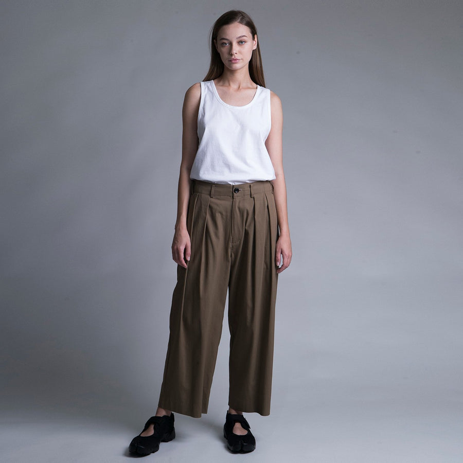 WM09-PT231094 GABERDINE TUCK WIDE ANKLE PANTS