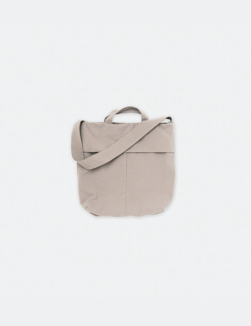 GD01231 A3 SHOULDER BAG